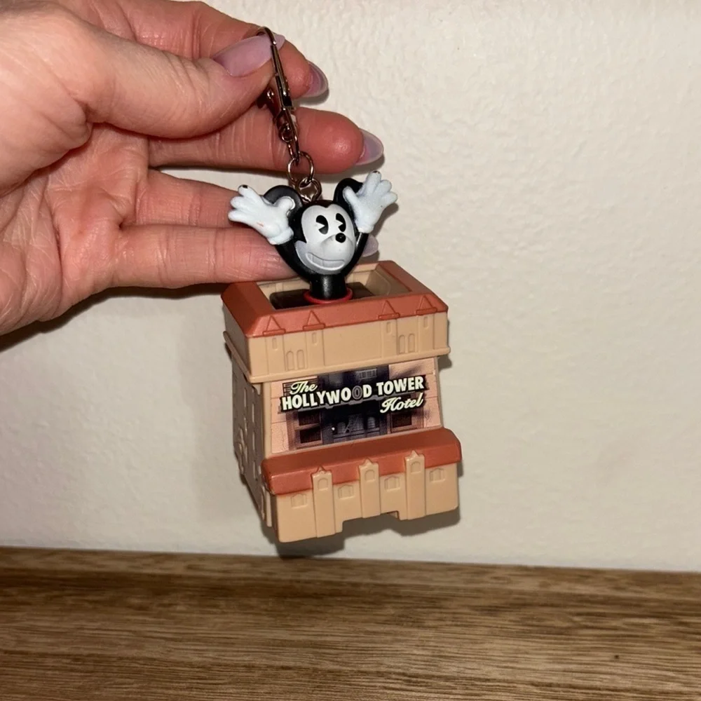 Mickey Mouse Hollywood Tower Hotel Keychain